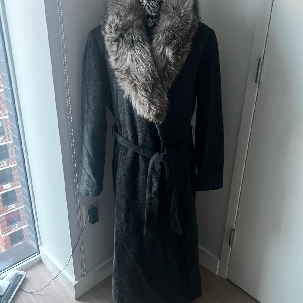 Luxurious Dark Charcoal Alpaca Wool Coat with Silver Fox Fur Collar